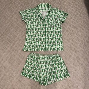 Roller Rabbit Green Monkey Pajama Shorts Set